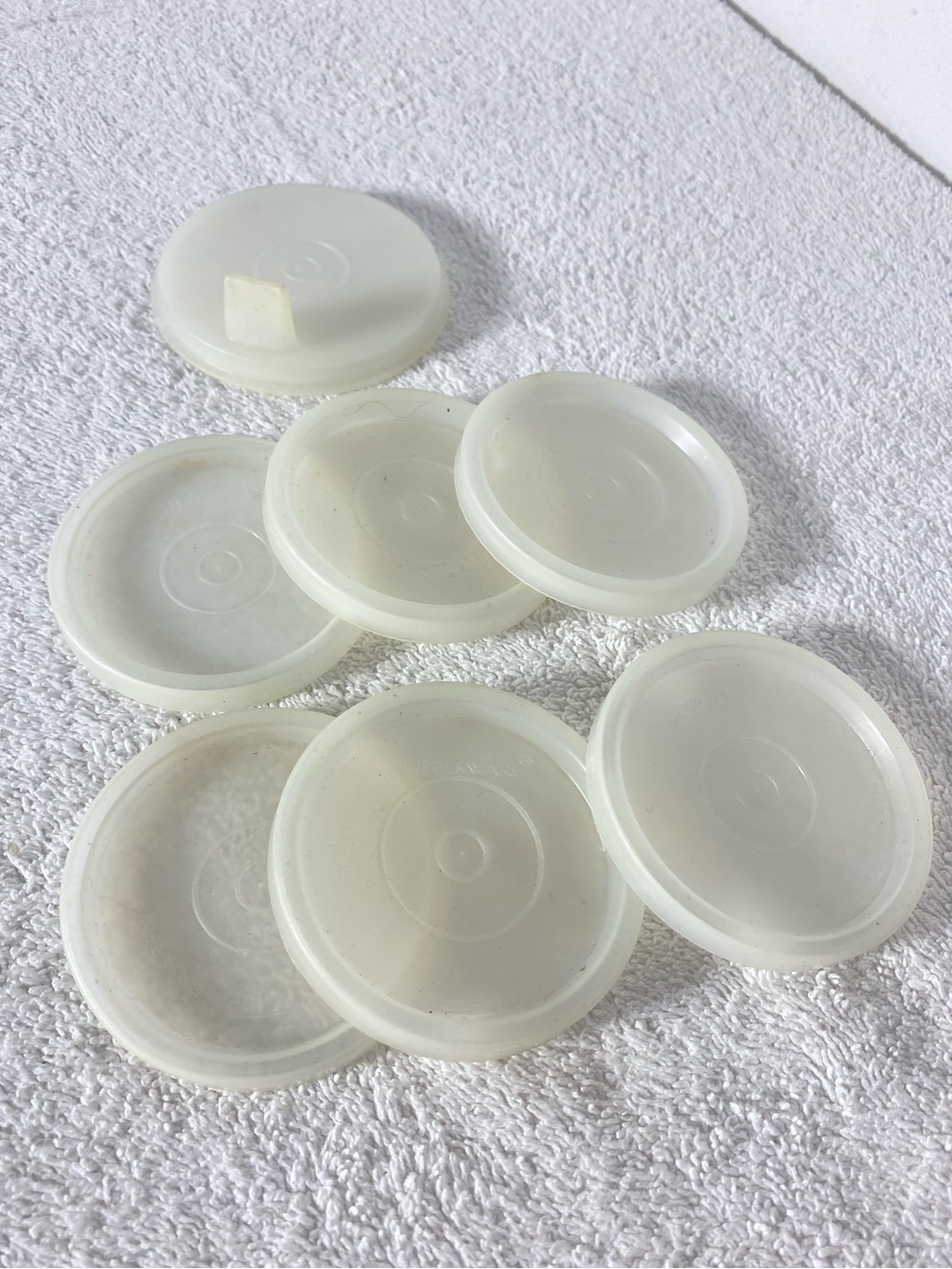 Vintage Tupperware Replacement Lids Lot 7 Pcs - Picture 2 of 8